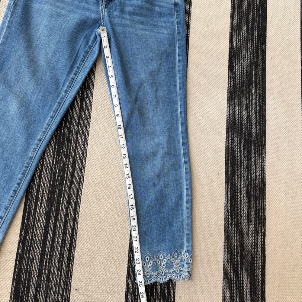 LOFT Women Skinny Crop Light Blue Slim Pocket Denim Jeans Size 28/6 - Picture 10 of 10
